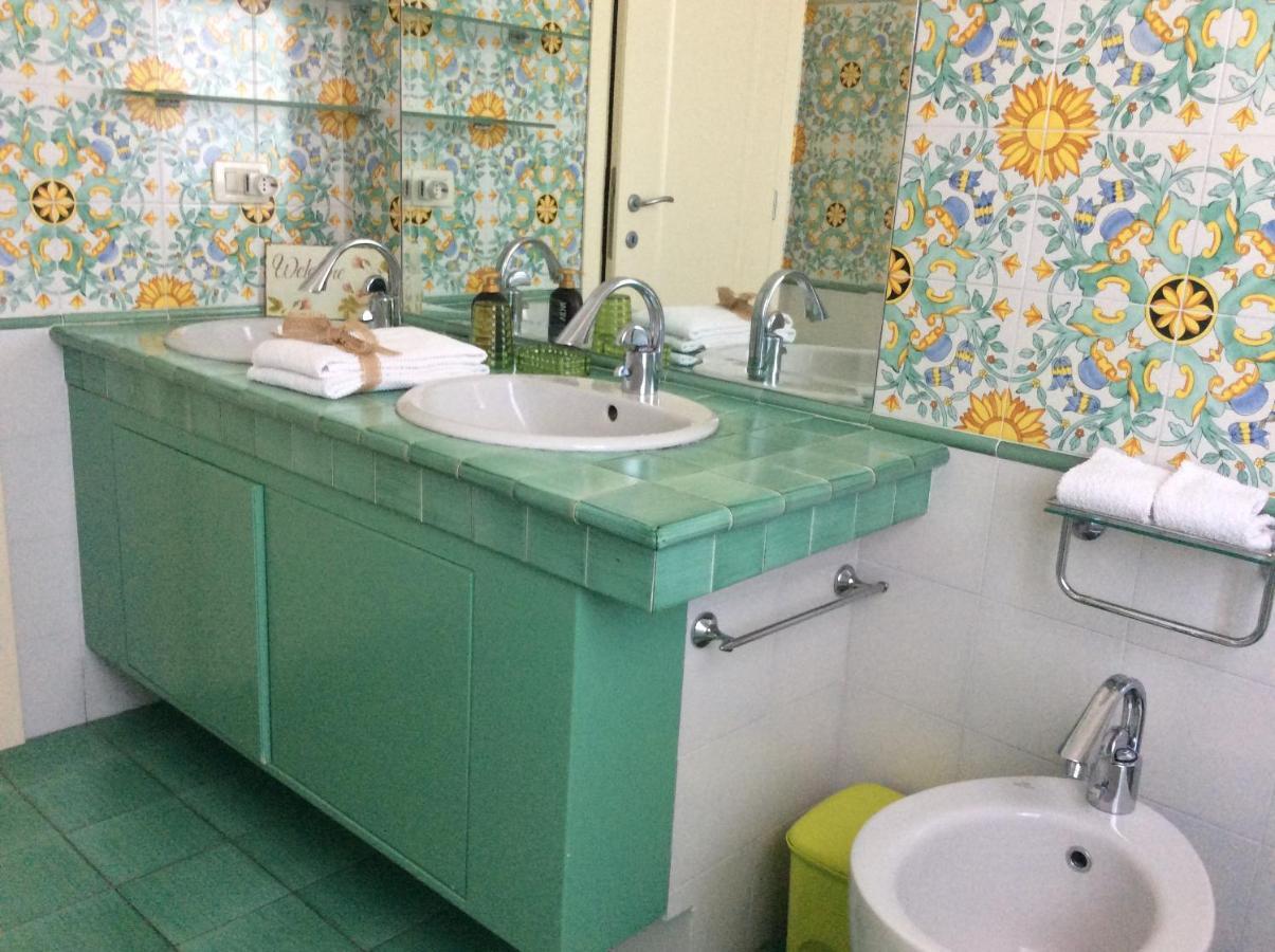 L'Acacia B&B Pietra Ligure Ngoại thất bức ảnh